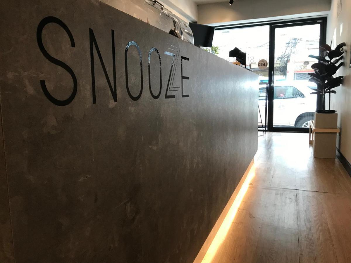 Snoozzze Hostel ใกล้รถไฟฟ้า ย่านบางรัก (Adults Only) Bangkok Eksteriør bilde