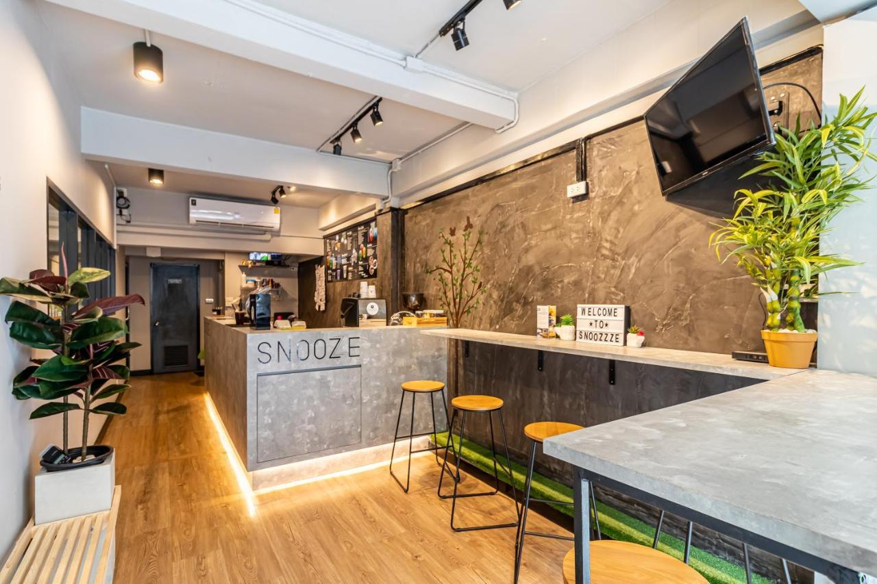 Snoozzze Hostel ใกล้รถไฟฟ้า ย่านบางรัก (Adults Only) Bangkok Eksteriør bilde