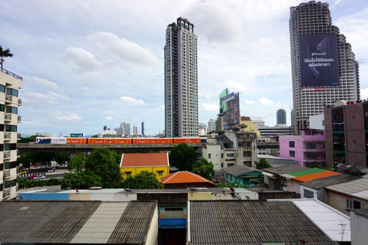 Snoozzze Hostel ใกล้รถไฟฟ้า ย่านบางรัก (Adults Only) Bangkok Eksteriør bilde
