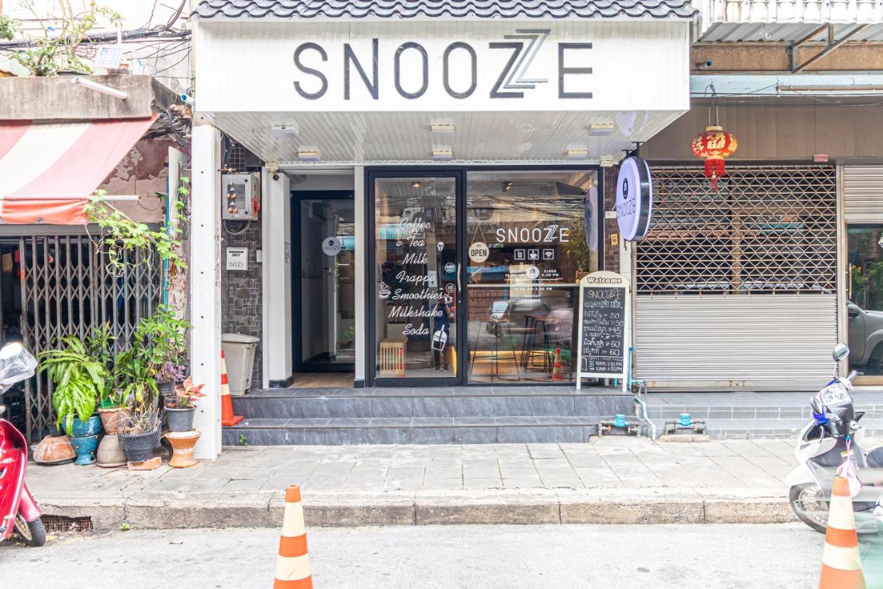 Snoozzze Hostel ใกล้รถไฟฟ้า ย่านบางรัก (Adults Only) Bangkok Eksteriør bilde