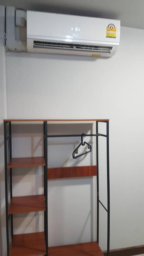Snoozzze Hostel ใกล้รถไฟฟ้า ย่านบางรัก (Adults Only) Bangkok Eksteriør bilde